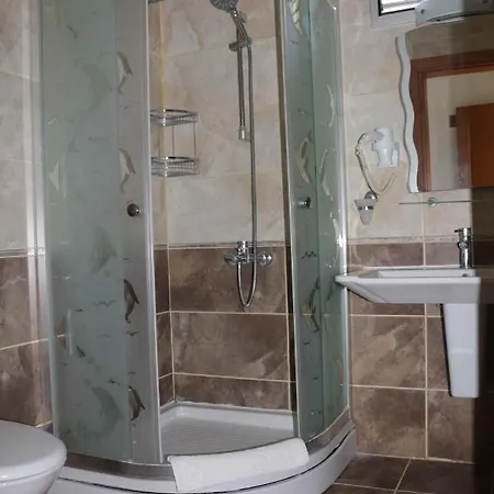 Koerfez Restorant مرمريس