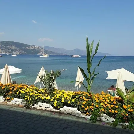 Koerfez Restorant * مرمريس